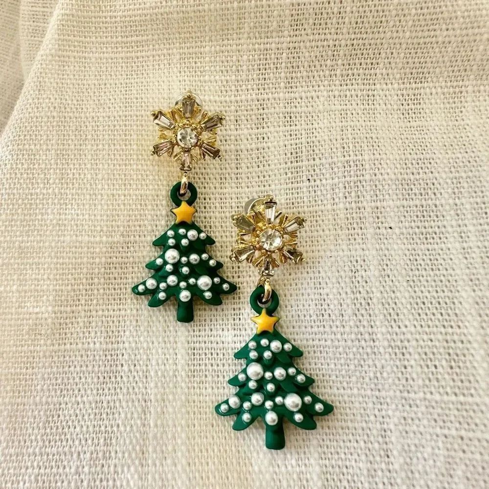 Petite dangle Christmas tree green earrings with pearl accents and yellow Star w